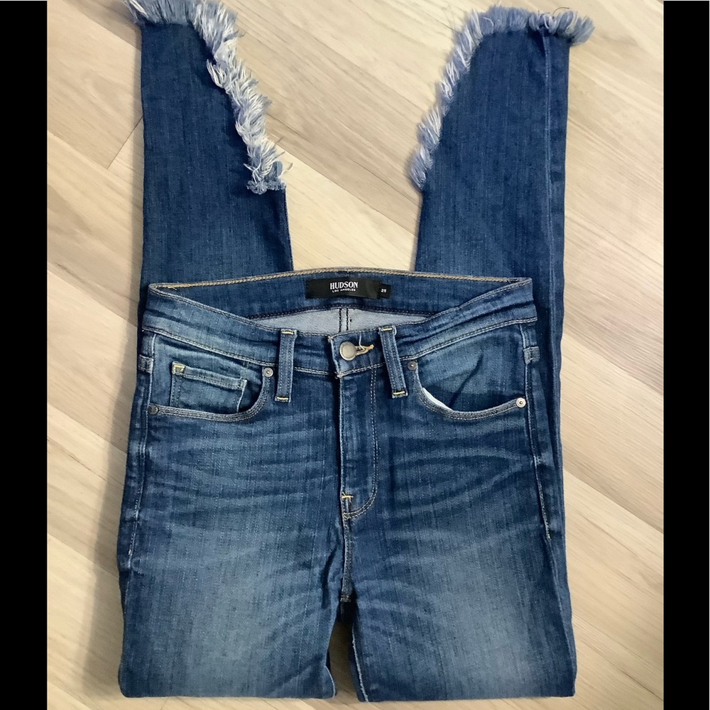 Hudson Nico skinny jean. Size 25